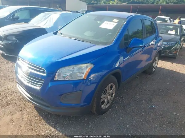 KL7CJKSB4GB605008 2016 CHEVROLET TRAX - Image 2