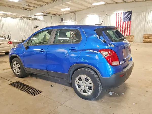 KL7CJKSB4GB621287 2016 CHEVROLET TRAX - Image 2