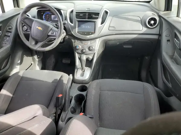 KL7CJKSB4GB622889 2016 CHEVROLET TRAX - Image 8