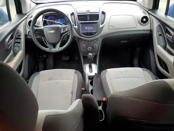 KL7CJKSB4GB632239 2016 CHEVROLET TRAX - Image 8