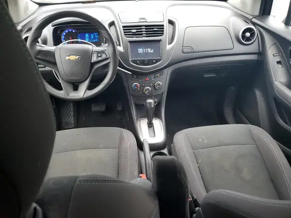 KL7CJKSB4GB661837 2016 CHEVROLET TRAX - Image 8