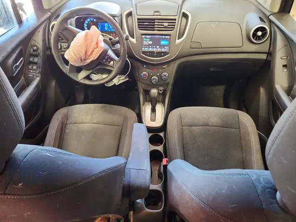 KL7CJKSB4GB731305 2016 CHEVROLET TRAX - Image 8