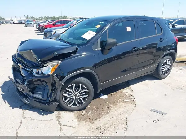 KL7CJKSB4HB091386 2017 CHEVROLET TRAX - Image 2