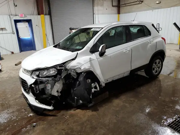KL7CJKSB4HB145110 2017 CHEVROLET TRAX - Image 1