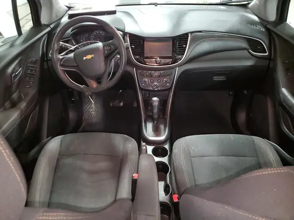 KL7CJKSB4HB145110 2017 CHEVROLET TRAX - Image 8