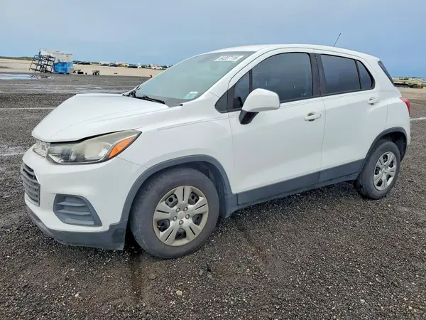 KL7CJKSB4HB203071 2017 CHEVROLET TRAX - Image 1
