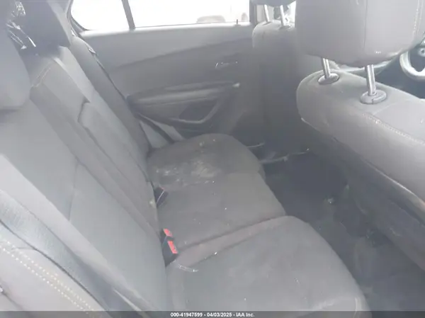 KL7CJKSB4LB016860 2020 CHEVROLET TRAX - Image 8