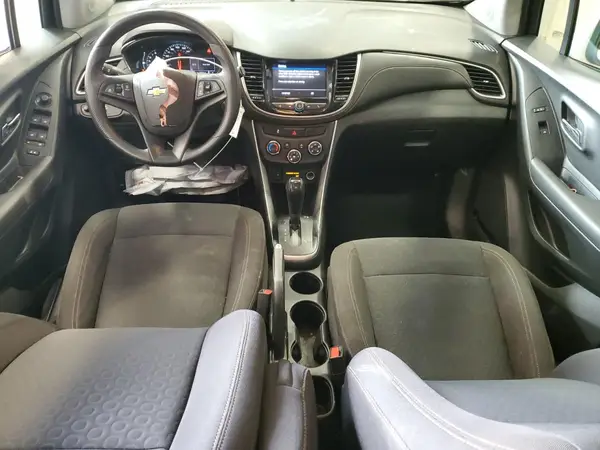 KL7CJKSB4LB031004 2020 CHEVROLET TRAX - Image 8