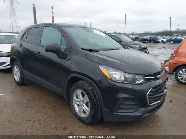 KL7CJKSB4LB086620 2020 CHEVROLET TRAX - Image 1
