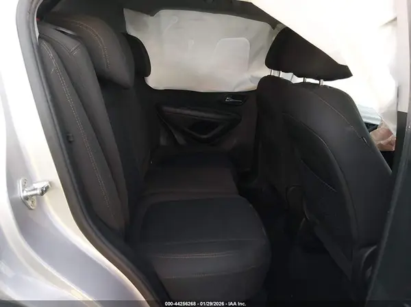 KL7CJKSB4LB312185 2020 CHEVROLET TRAX - Image 8