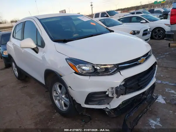 KL7CJKSB4LB314793 2020 CHEVROLET TRAX - Image 1