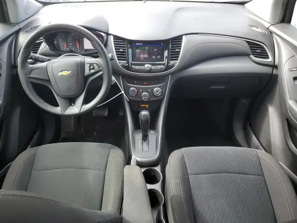 KL7CJKSB4LB339595 2020 CHEVROLET TRAX - Image 8