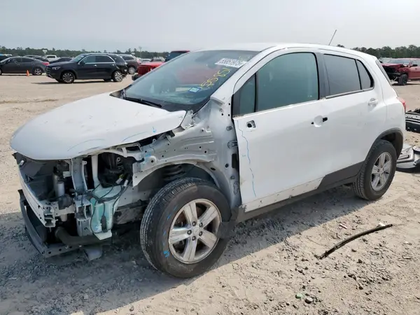 KL7CJKSB4MB301673 2021 CHEVROLET TRAX - Image 1