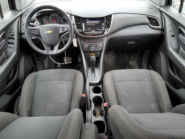 KL7CJKSB4MB317162 2021 CHEVROLET TRAX - Image 8