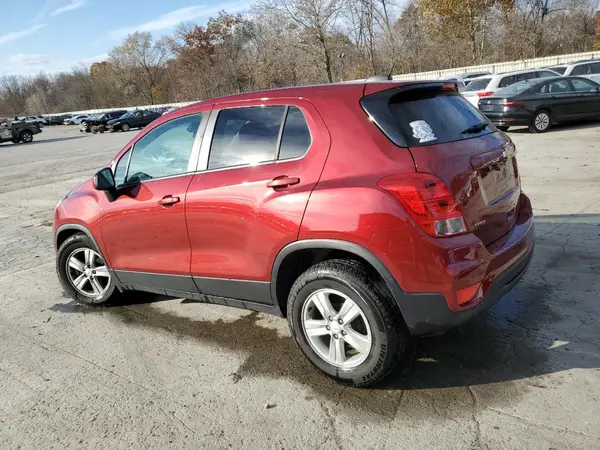 KL7CJKSB4MB330798 2021 CHEVROLET TRAX - Image 2
