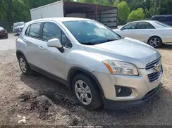 KL7CJKSB5GB582810 2016 CHEVROLET TRAX