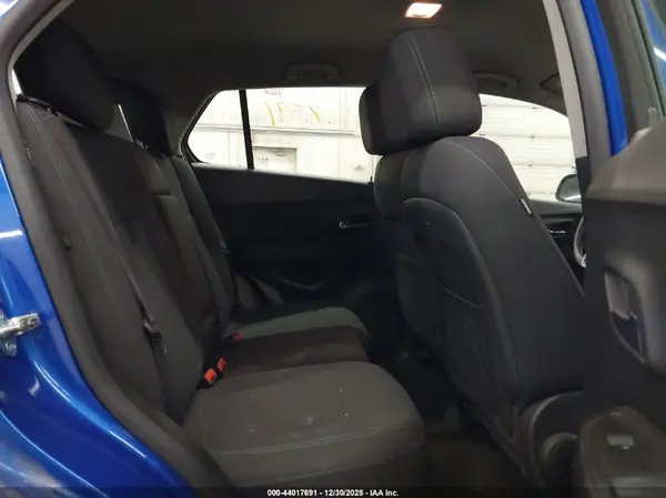 KL7CJKSB5GB594150 2016 CHEVROLET TRAX - Image 8