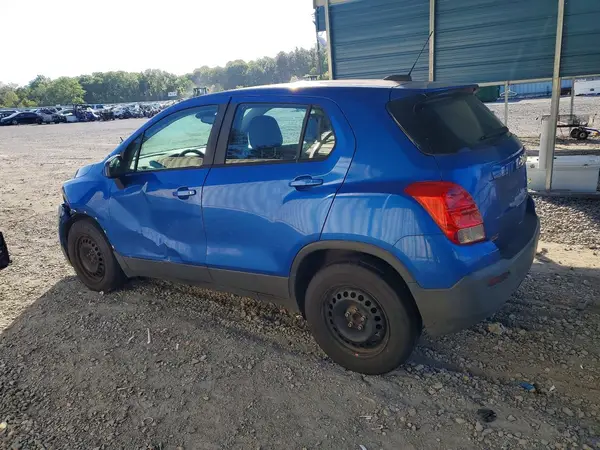 KL7CJKSB5GB708504 2016 CHEVROLET TRAX - Image 2