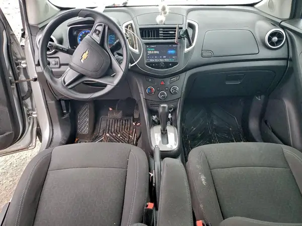 KL7CJKSB5GB760618 2016 CHEVROLET TRAX - Image 8