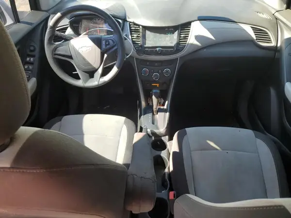 KL7CJKSB5HB153295 2017 CHEVROLET TRAX - Image 8