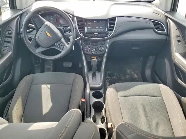 KL7CJKSB5HB174132 2017 CHEVROLET TRAX - Image 8