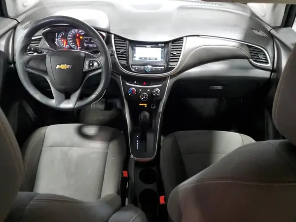 KL7CJKSB5HB227296 2017 CHEVROLET TRAX - Image 8