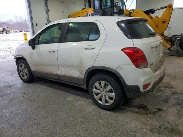 KL7CJKSB5HB241490 2017 CHEVROLET TRAX - Image 2