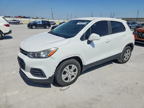 KL7CJKSB5JB572852 2018 CHEVROLET TRAX - Image 1