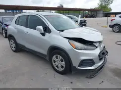KL7CJKSB5JB631396 2018 CHEVROLET TRAX
