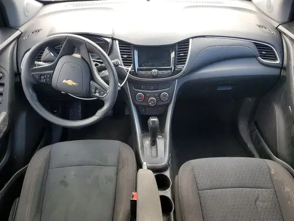 KL7CJKSB5LB016236 2020 CHEVROLET TRAX - Image 8