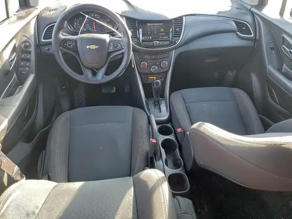 KL7CJKSB5LB019394 2020 CHEVROLET TRAX - Image 8