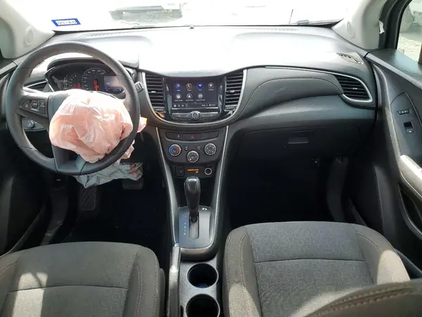 KL7CJKSB5LB041363 2020 CHEVROLET TRAX - Image 8