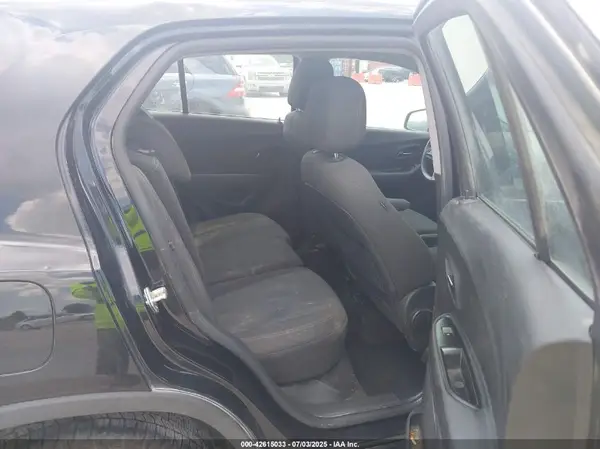 KL7CJKSB5LB051228 2020 CHEVROLET TRAX - Image 8
