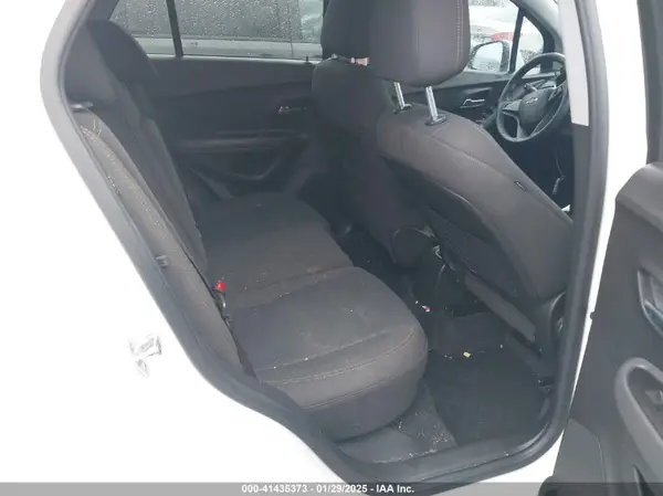 KL7CJKSB5LB058079 2020 CHEVROLET TRAX - Image 8