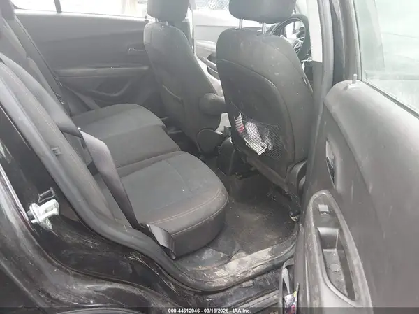 KL7CJKSB5LB058888 2020 CHEVROLET TRAX - Image 8