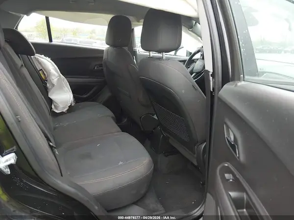 KL7CJKSB5LB064920 2020 CHEVROLET TRAX - Image 8