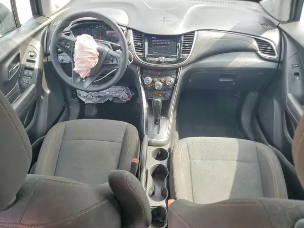 KL7CJKSB5LB086447 2020 CHEVROLET TRAX - Image 8