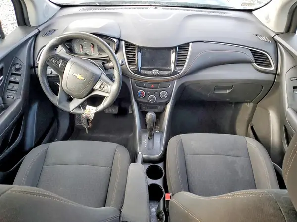 KL7CJKSB5LB314947 2020 CHEVROLET TRAX - Image 8