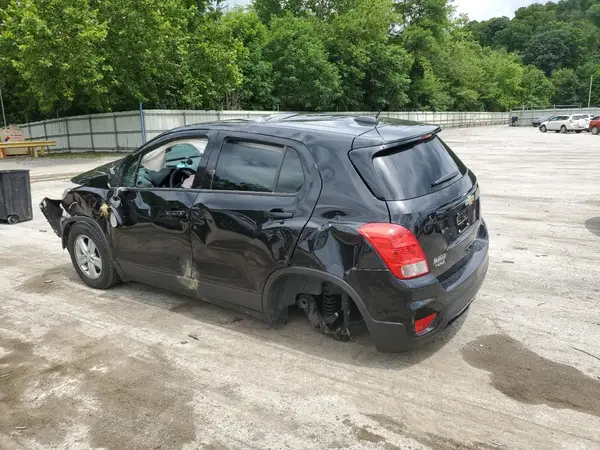 KL7CJKSB5LB318173 2020 CHEVROLET TRAX - Image 2