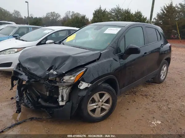 KL7CJKSB5LB321008 2020 CHEVROLET TRAX - Image 2