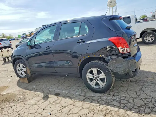 KL7CJKSB5LB327181 2020 CHEVROLET TRAX - Image 2