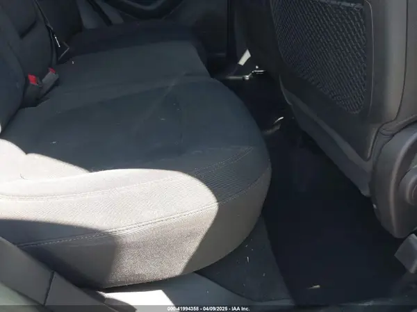 KL7CJKSB5LB329125 2020 CHEVROLET TRAX - Image 8