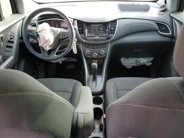KL7CJKSB5LB341422 2020 CHEVROLET TRAX - Image 8