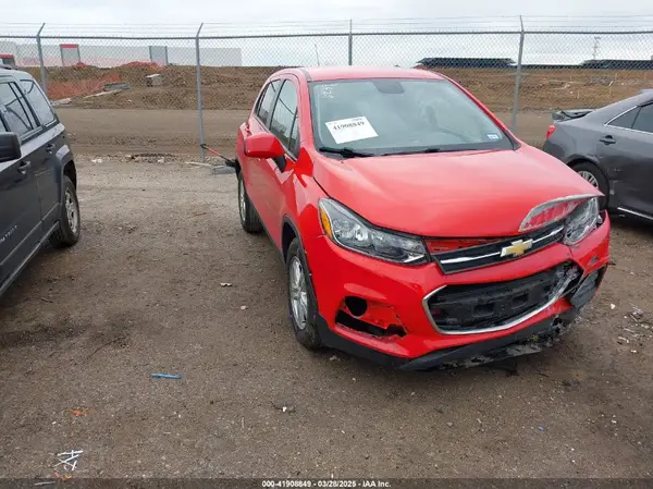 KL7CJKSB5LB349326 2020 CHEVROLET TRAX - Image 1