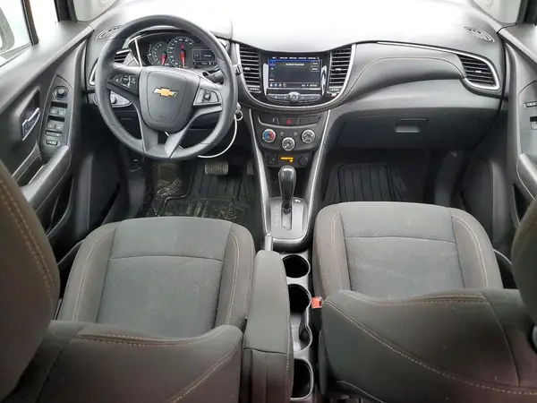 KL7CJKSB5MB302069 2021 CHEVROLET TRAX - Image 8