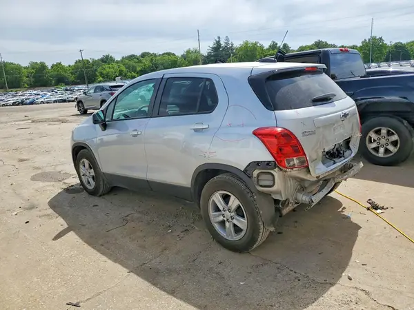 KL7CJKSB5MB305005 2021 CHEVROLET TRAX - Image 2