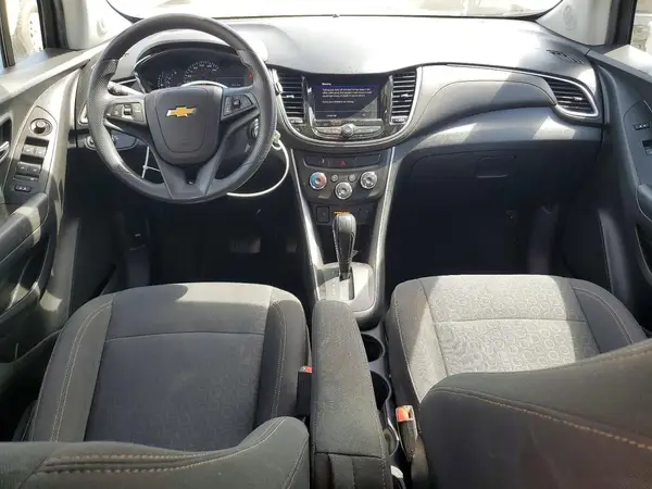 KL7CJKSB5MB305005 2021 CHEVROLET TRAX - Image 8