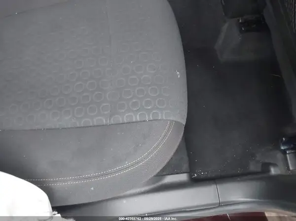 KL7CJKSB5MB332060 2021 CHEVROLET TRAX - Image 8