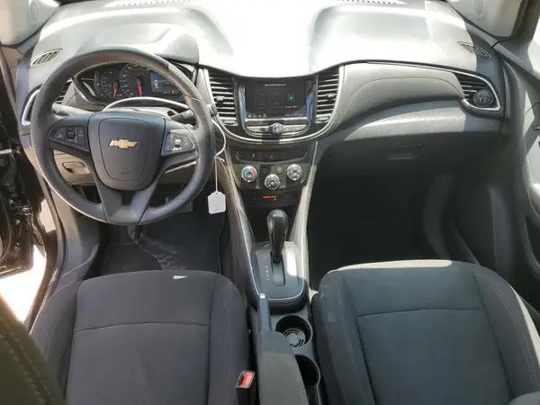 KL7CJKSB5MB337680 2021 CHEVROLET TRAX - Image 8