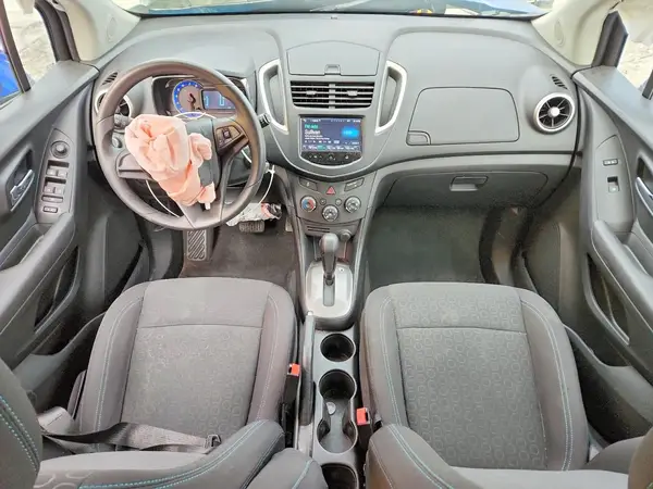KL7CJKSB6GB530733 2016 CHEVROLET TRAX - Image 8